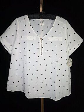 NWT Naif Zip Front Short Sleeve Cat Print Blouse 2X